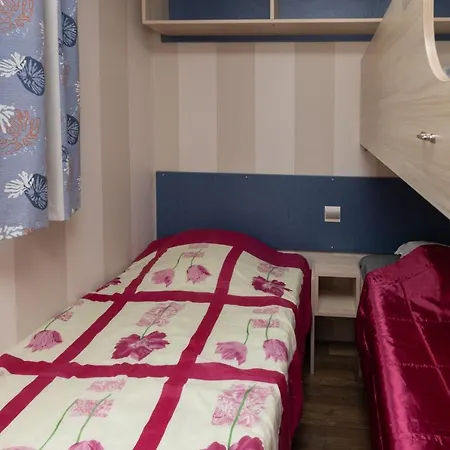 Beau Mobilhome Camping Europarc Aureilhan (Landes)
